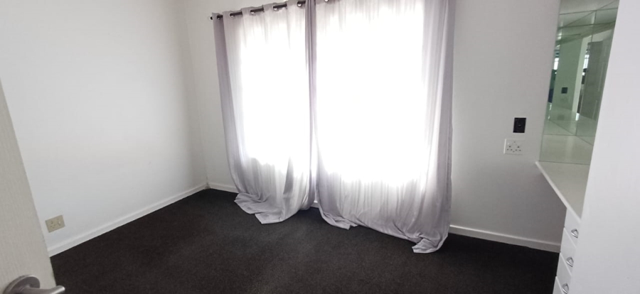3 Bedroom Property for Sale in Nahoon Valley Park Eastern Cape